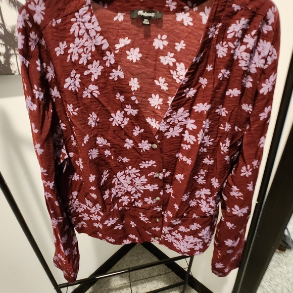 Madewell Burgundy Top with Lavender Floral Design XXL - Picture 3 of 6